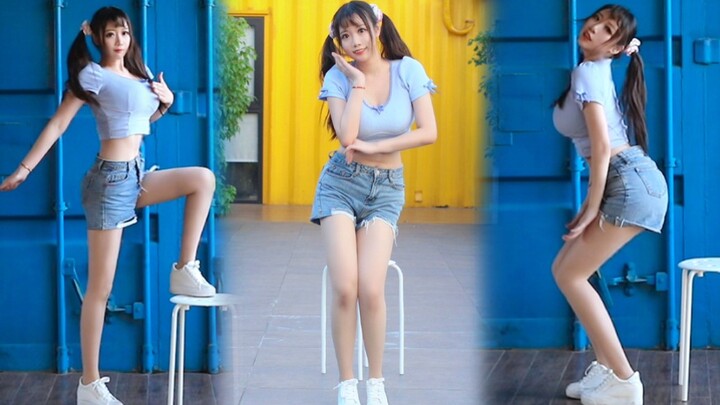Super bouncy twin tails☆ Summertime cuteness is just around the corner—let’s all ROLLING together!