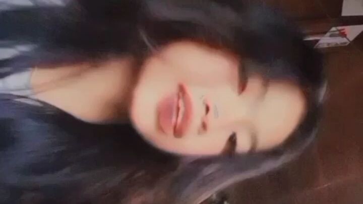 hi me again😀💙💙💙