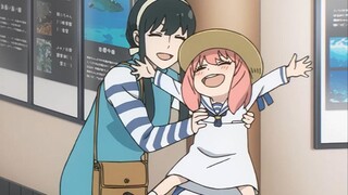 "More and more like mother and daughter~"