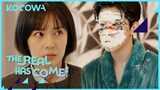 Will Baek Jin Hee accept a ring from Jung Eui Jae | The Real Has Come Ep 1 | KOCOWA+ | [ENG SUB]