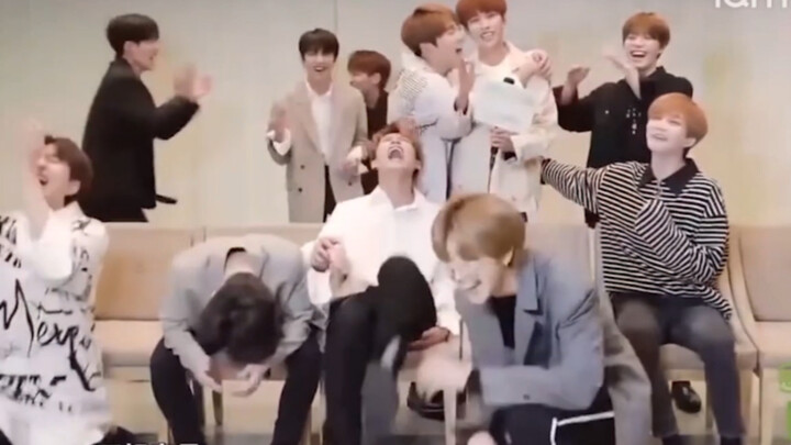 Sheng Kuan! Ayo menari tarian Bulan Tiga Belas sekali lagi! Kalau tidak, aku nggak bisa bebaskan nam