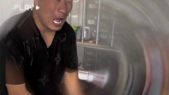 Đùa bạn thôi, thật ra tôi không bán mít đâu~