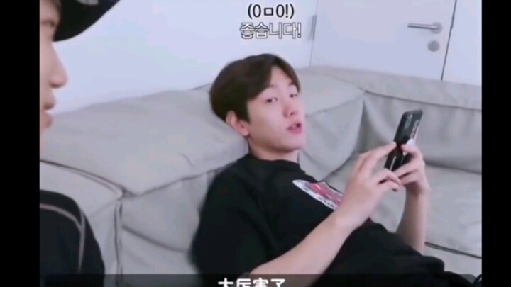 【EXO】Hanya D.O. sendiri yang paling cepat nangkep meme tentang dirinya