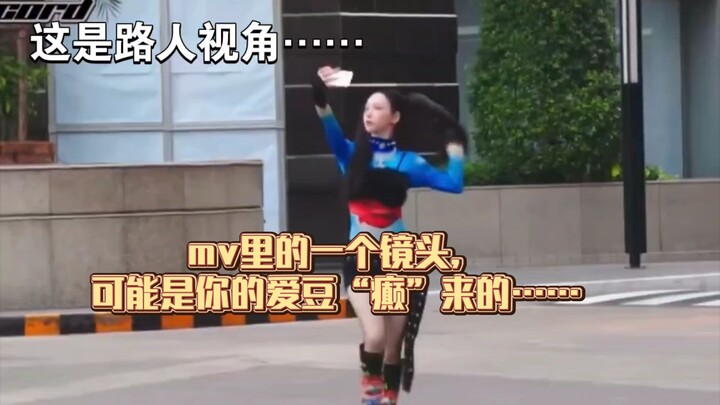 Tolong, ini video yang hanya bisa dibuat oleh orang-orang berbakat kan? Coba bayangkan, sudah canggu