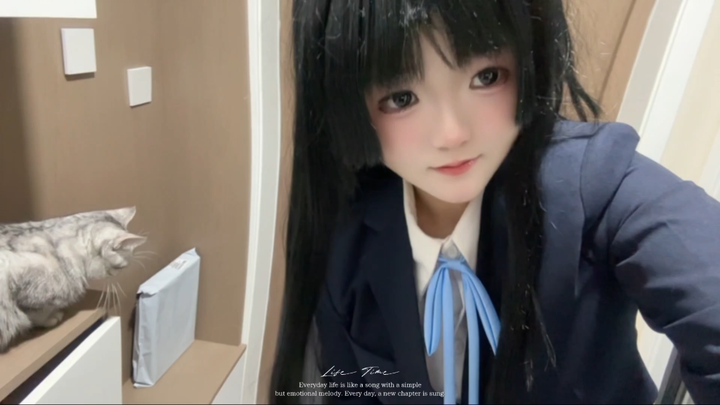 Trying out my newly learned lighting and selfie techniques.