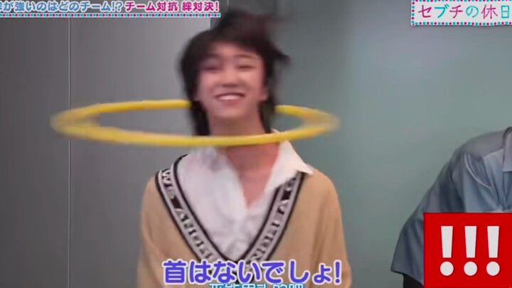 【SEVENTEEN】Khoảnh khắc nổi bật của Xiaoba với vòng lắc hula