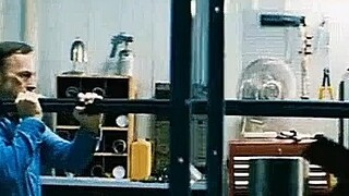 Đừng đùa với người chú tàn nhẫn và im lặng