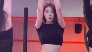 مجموعة الجيل الثاني 4Minute هنا مرة أخرى [مجنون]