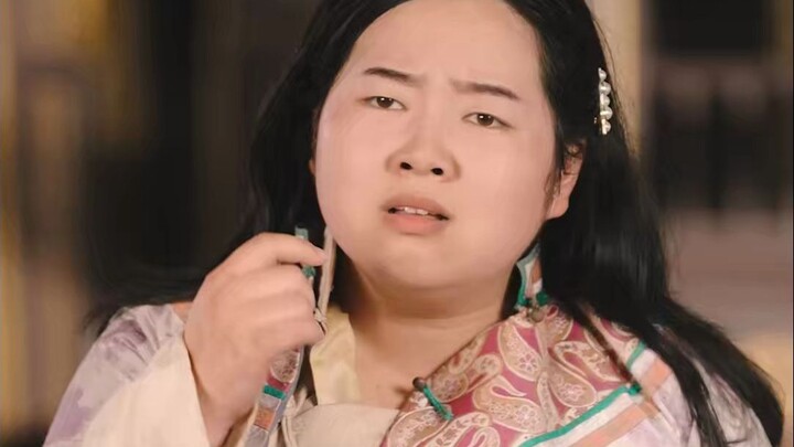 The Lady Is Extremely Concealed (6)