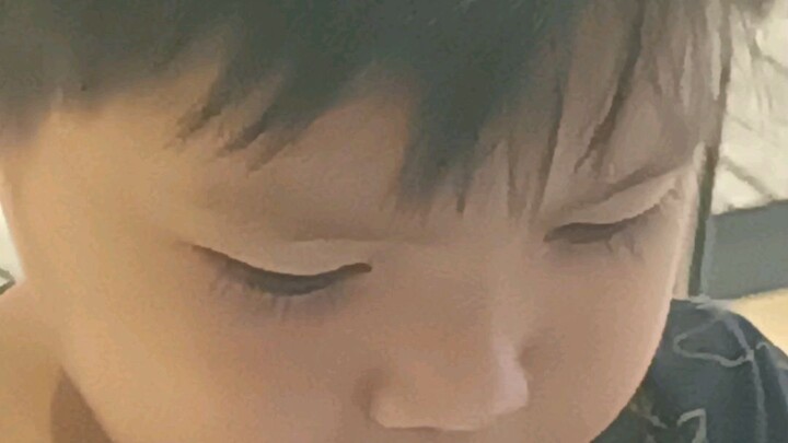 siapa yg setuju kalo adek gw lucu?