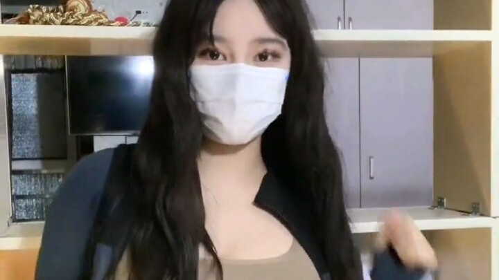 Da da da da da da ~ Lompat dengan ringan