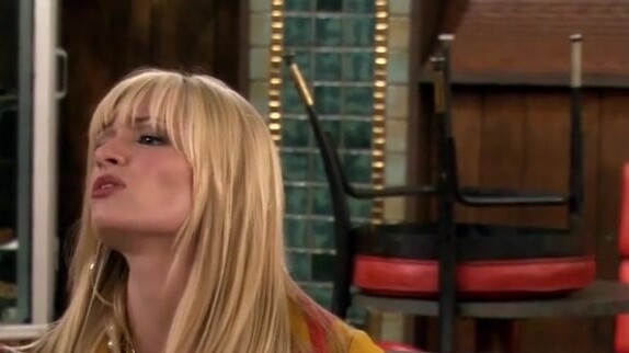 [2 Broke Girls] Max teaches you how to be a good person series, Caroline's hilarious moments