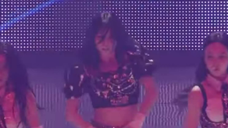 【مقطع مباشر من مومو】 سحر الراقصة الرئيسية! مقطع مباشر من حفلة TWICE - Go Hard