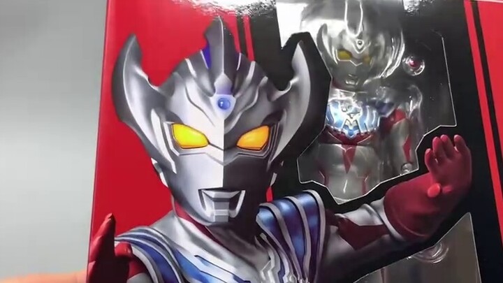 Low price! Can also restore two forms of SHF Ultraman at the same time! ? SHF Taiga Ultraman unboxin