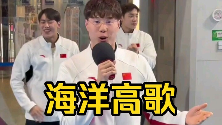 เถียนไห่หยางช่างเป็นคนที่เคยเล่นเปียโนจริงๆ ไม่พูดถึงอย่างอื่น อย่างน้อยจังหวะก็ตรงเป๊ะ!
