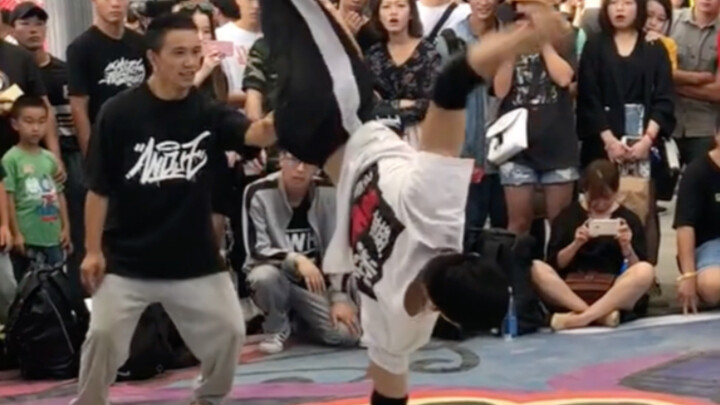 热爱都是值得被尊重的 还能练成这样 就太强了