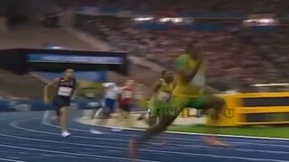 Memasuki tahap sprint di lintasan lurus!