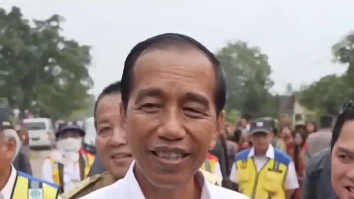 Ngab owi berubah profesi jadi Psatir handal 🤓