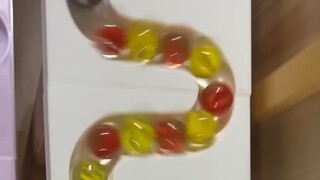 Rắn thủy tinh bi, hình ảnh và hiệu ứng âm thanh có tác dụng chữa bệnh!