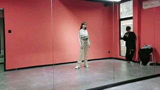 试了一下hey mama，以后练熟了再更新进展