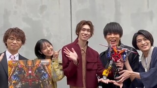 Unboxing of the Toys of the Actor of the Yakutaro Sentai