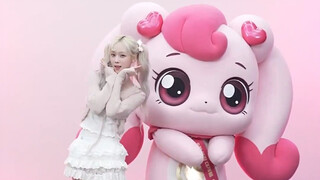 【كيم مين جونغ】طفلة لطيفة ورائعة، تسريحة ذيل الحصان المزدوجة تحظى بإعجاب كبير