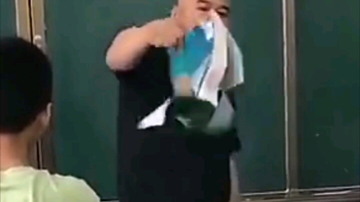 عندما تصادف شخصًا متشددًا، لا تهتم به...