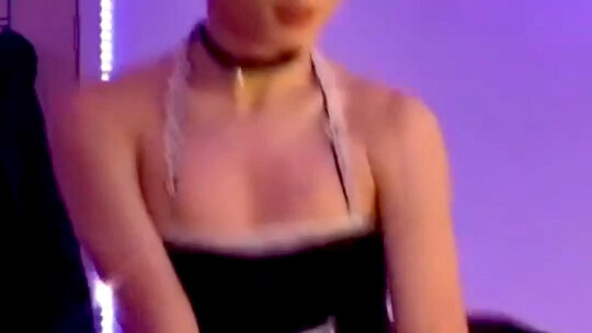 Legenda dalam Legenda: Manusia Kebahagiaan Publik