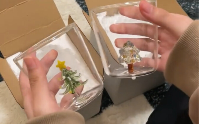 Yang bingung pilih kado Natal, buruan simak!