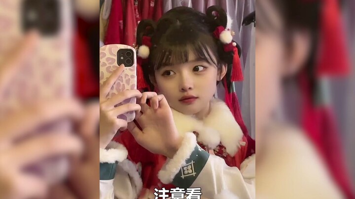 بجملة واحدة من الأخت اللوليتا، يتحول لاعبو CSGO إلى كلاب تلحس الأقدام!