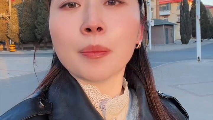 Father-in-law passes away on the way to pick up the bride—should the wedding proceed as planned or b