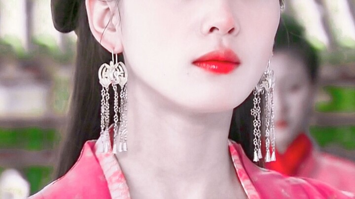 ที่แท้เธอก็เพราะชอบคาแรกเตอร์ผู้หญิงสอง! เลยทิ้งบทนางเอกมาเล่นเป็นนางรอง!!!