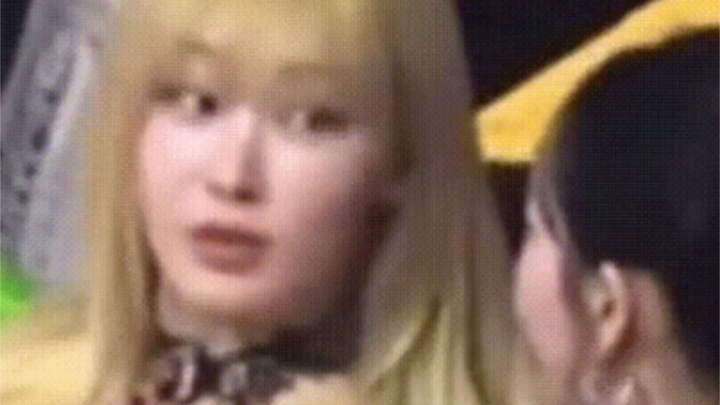 当aespa看到热搜#闵熙珍方时赫聊天记录#时