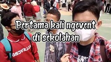 Pertama kali ikut event wibu di sekolah?!! 😵😫