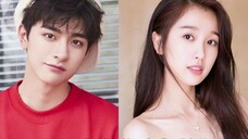 Lin Yi memperhatikan Yu Shuxin