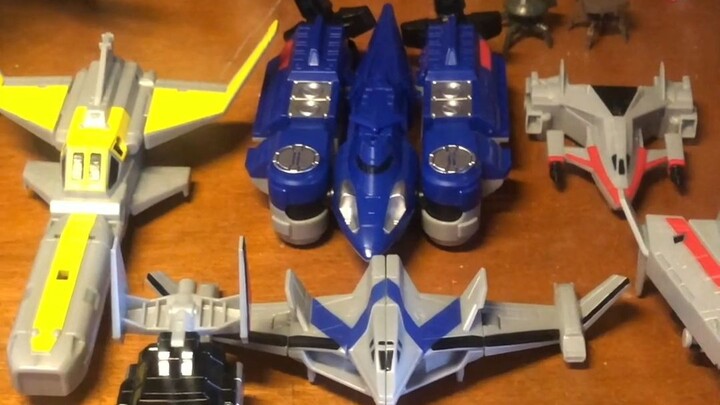 Collect all six Dyna vehicles at once. Dyna Six Combination Robot. Danny's toy review