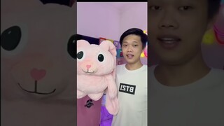 BONEKA TELINGA NYA BISA DITARIK ?!?