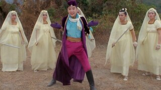Damn! No one can match Brigitte Lin's fighting skills, even her posing skills