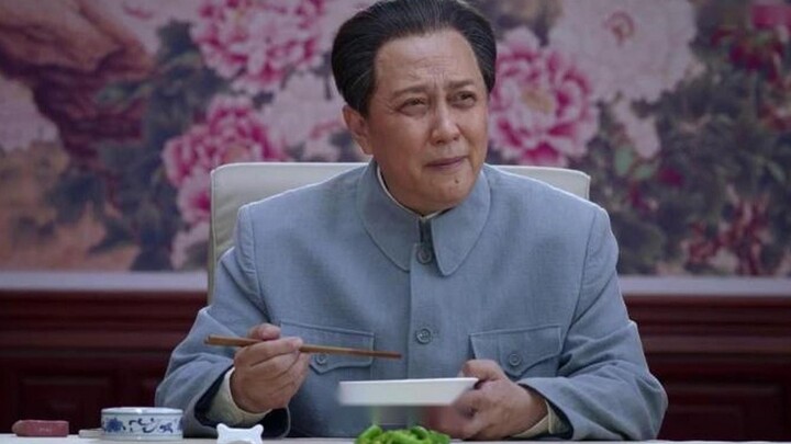 The Chairman treated everyone to a simple meal—just three vegetarian dishes. Turns out it was all fo