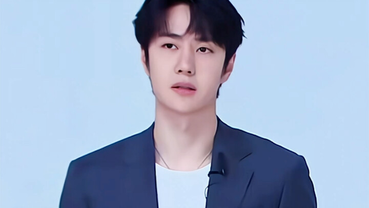 【王一博】就没有过腰部的困扰。