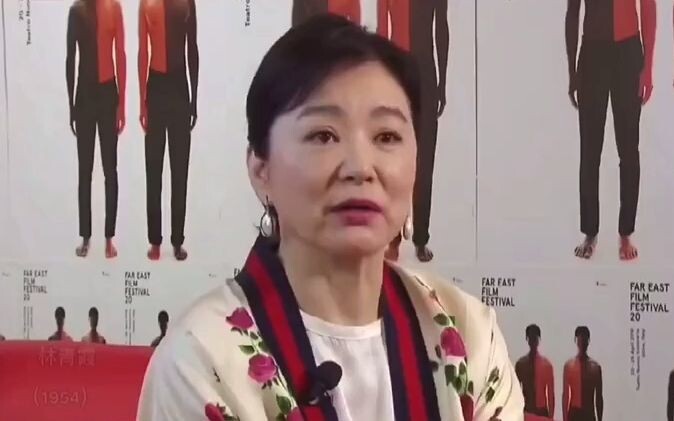 มาดูกันว่าในยุคที่ยังไม่มีฟิลเตอร์แต่งหน้า อะไรกันแน่ถึงจะเรียกว่าความงามขั้นเทพ