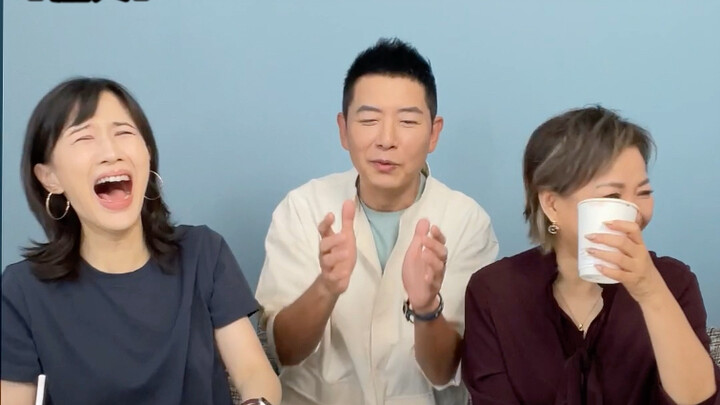 【بابي ترحب بحرارة بإضافة فقرة إضافية】 الأخت جينغ تُحذِّر ابنتها الرضيعة من أن تُقدِمَ على إظهار مشاع