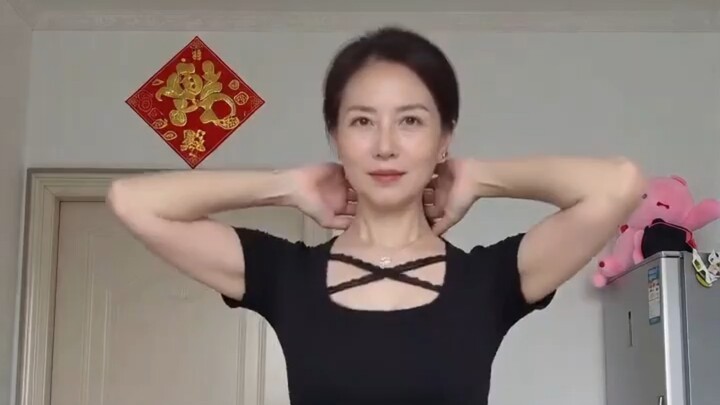 An aunt with lingering charm