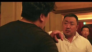 Bọn họ thậm chí còn dám bắt cóc học trò của Ma Dong-seok. Sống sót chẳng phải tốt hơn sao?