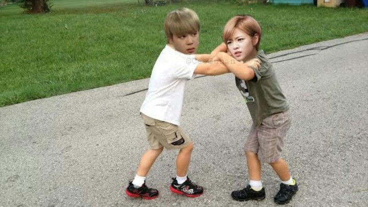 JIMIN VS JEONGYEON STREET FIGHT