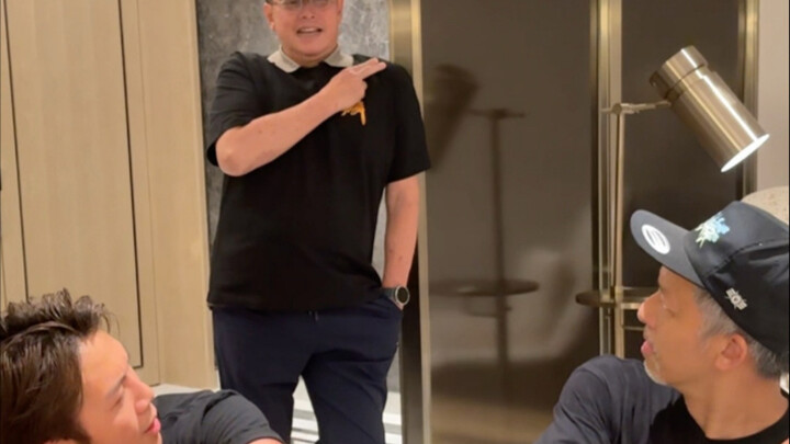 谭校长也cha王嘉尔新歌啦