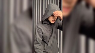 Áo gió cực ngầu