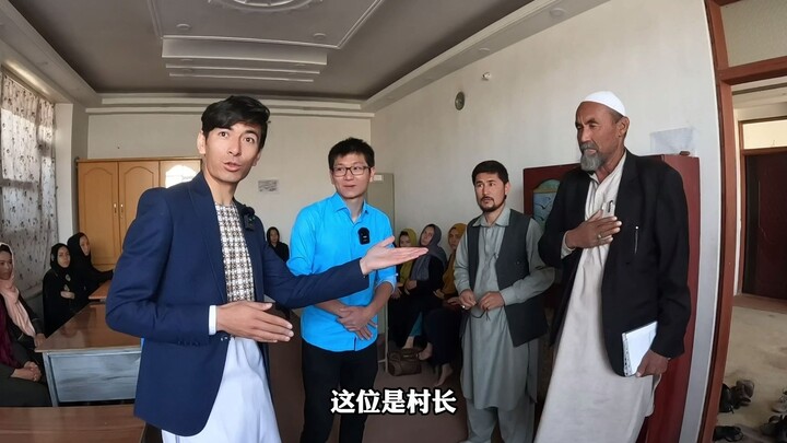 Kepala sekolah perempuan Afghanistan mengungkapkan keluhannya, lalu warga Tiongkok dengan gagah bera