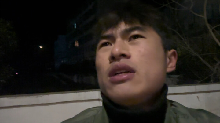 Doanh thu phòng vé của “Mãn Giang Hồng” thực sự đã vượt qua “Trái Đất Lưu Lạc 2”?!