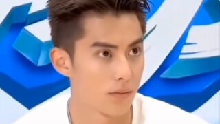 Betapa lucunya Wang Hedi menjawab pertanyaan~~Hahaha